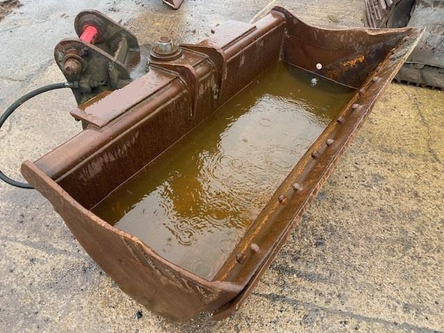 ARDEN EQUIPMENT 1M80 - Excavator bucket: picture 4 ARDEN EQUIPMENT 1M80 - Excavator bucket: picture 4
