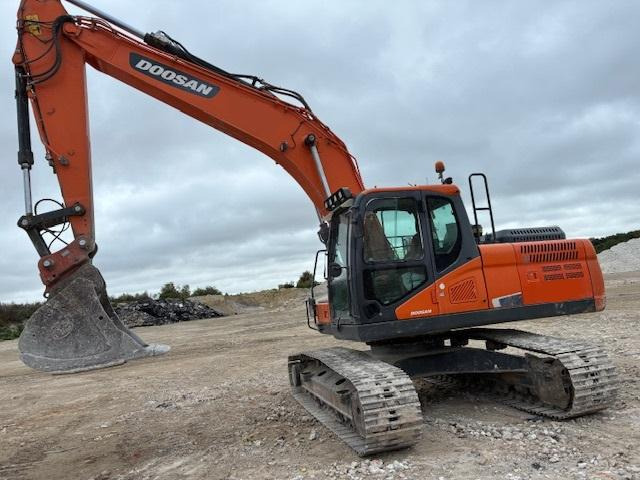 Doosan DX 225 LC-5 - Crawler excavator: picture 1 Doosan DX 225 LC-5 - Crawler excavator: picture 1