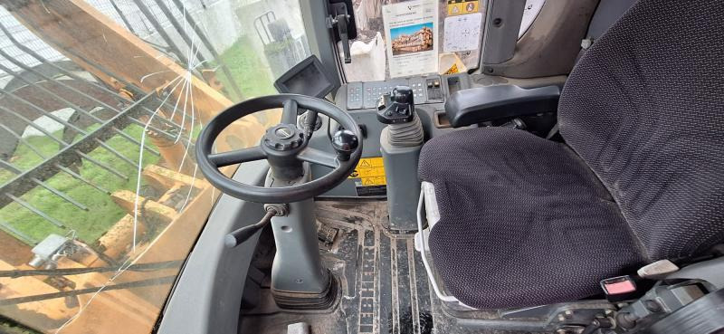 Liebherr L580 - Wheel loader: picture 5 Liebherr L580 - Wheel loader: picture 5