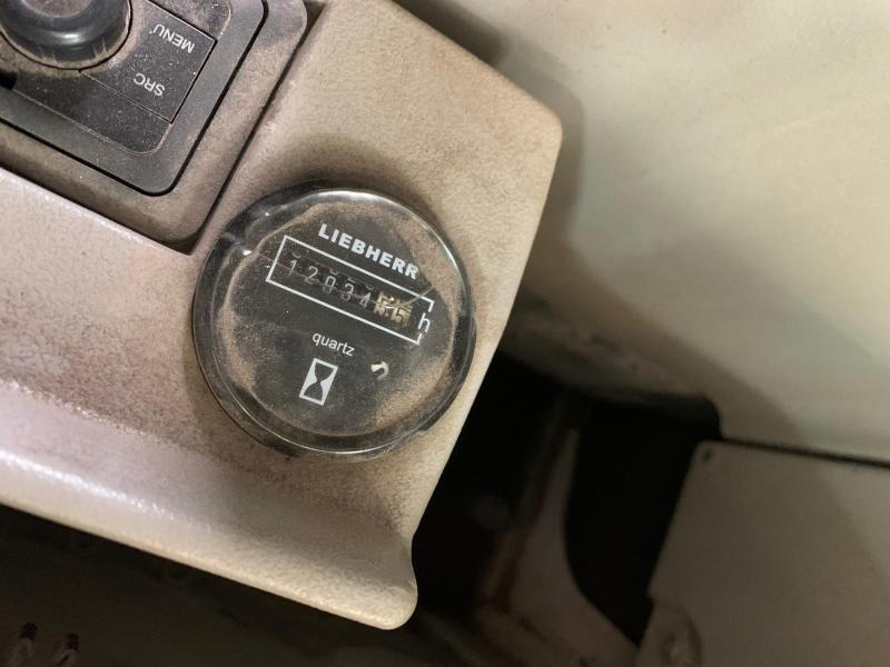 Liebherr R 904C HDSL - Crawler excavator: picture 4 Liebherr R 904C HDSL - Crawler excavator: picture 4