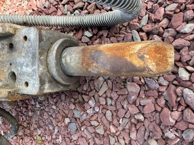 MONTABERT 125 - Hydraulic hammer: picture 5 MONTABERT 125 - Hydraulic hammer: picture 5