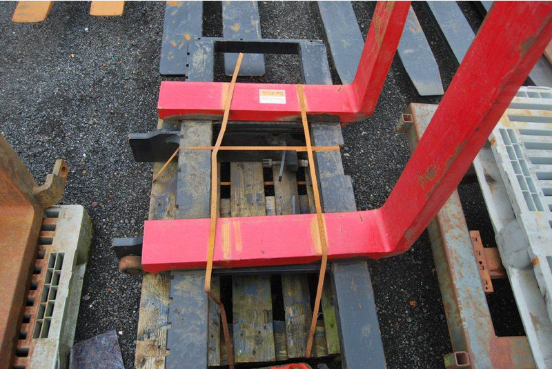 Hyster Gabelträger/ Fork carriage - Material handling equipment: picture 3 Hyster Gabelträger/ Fork carriage - Material handling equipment: picture 3