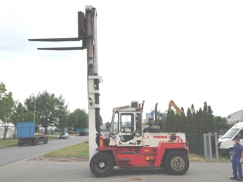 Svetruck 13.6-120-32 - Diesel forklift: picture 5 Svetruck 13.6-120-32 - Diesel forklift: picture 5