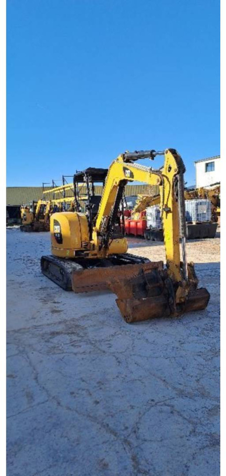 CAT 305.5E2 - Crawler excavator: picture 2 CAT 305.5E2 - Crawler excavator: picture 2
