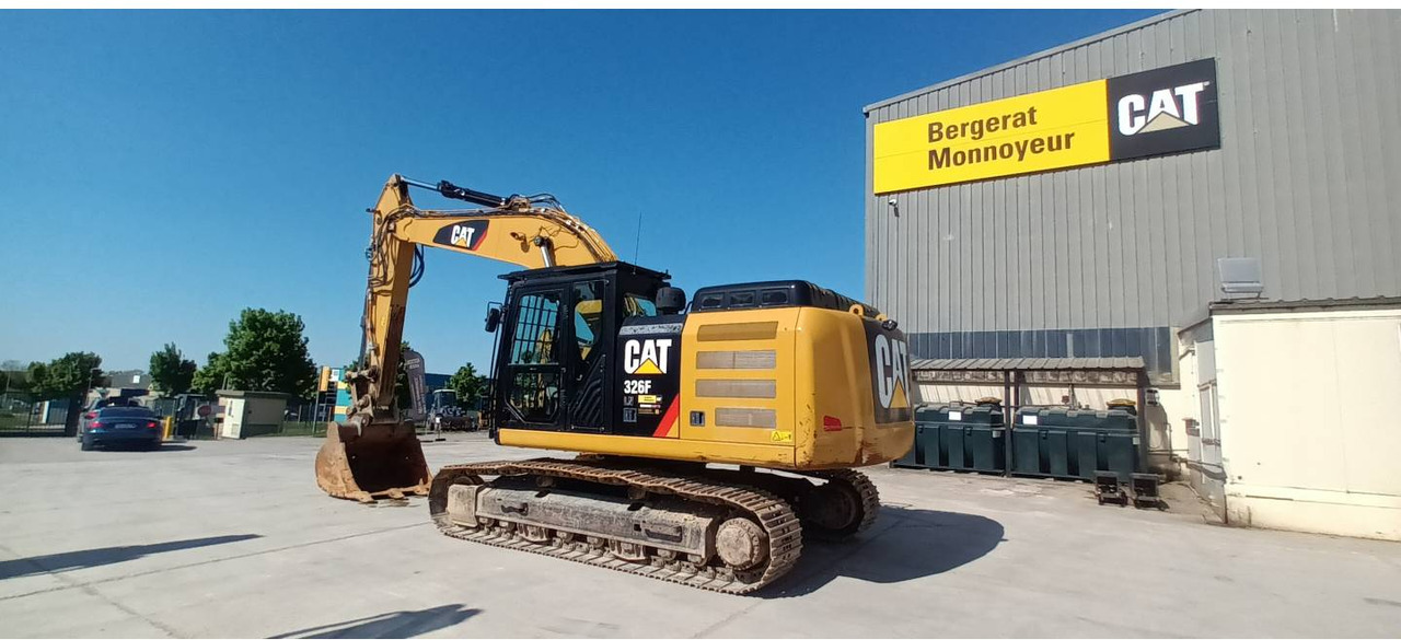 CAT 326F - Crawler excavator: picture 4 CAT 326F - Crawler excavator: picture 4