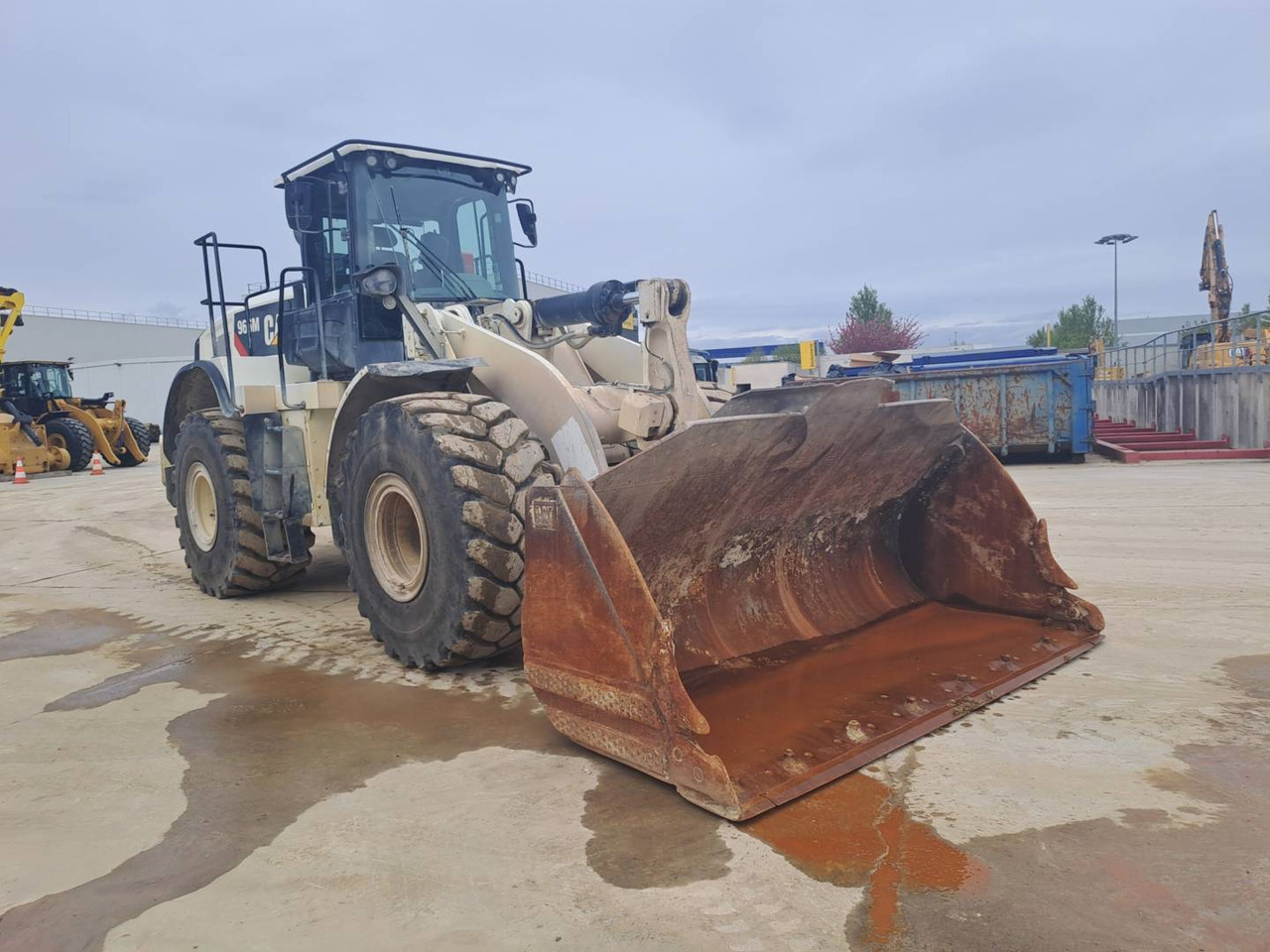 CAT 966M - Wheel loader: picture 4 CAT 966M - Wheel loader: picture 4