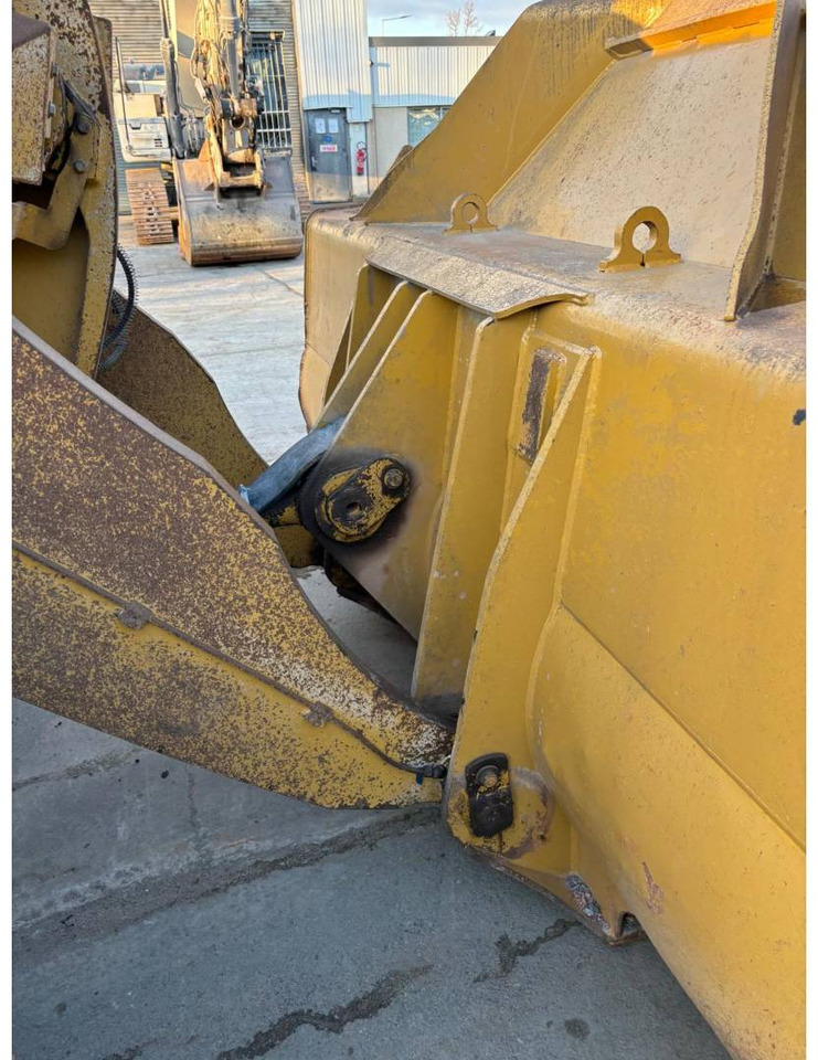 Wheel loader CAT 972K: picture 23 Wheel loader CAT 972K: picture 23
