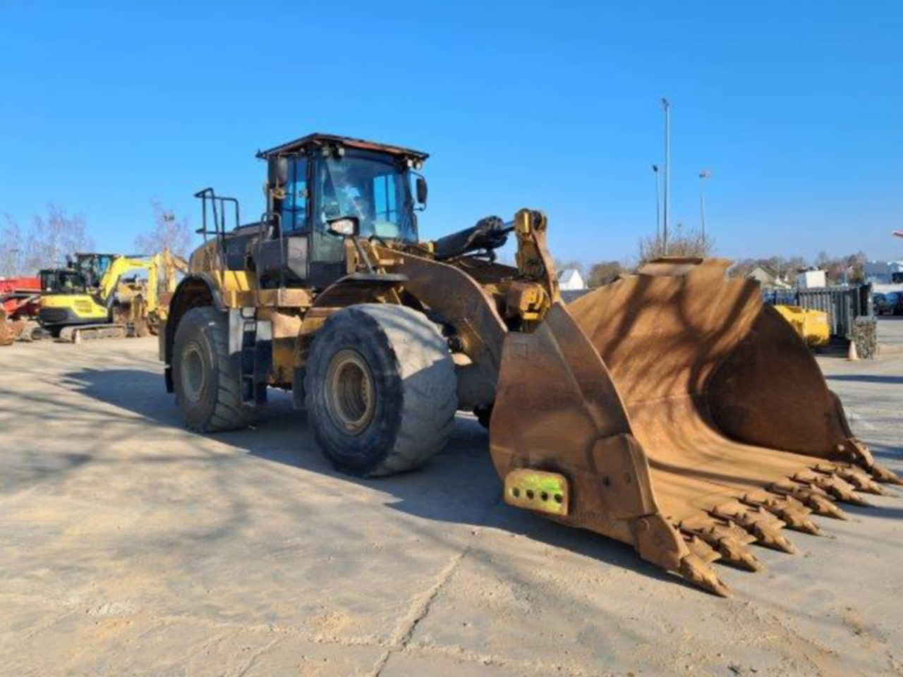Wheel loader CAT 972K: picture 16