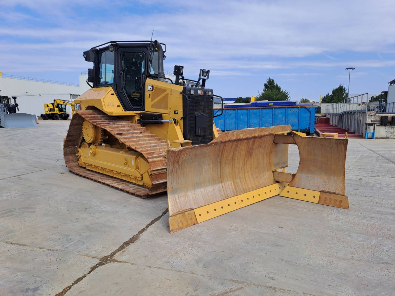 CAT D5 - Bulldozer: picture 4 CAT D5 - Bulldozer: picture 4