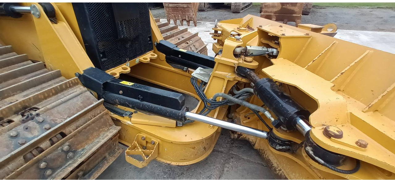 Bulldozer CAT D5: picture 22