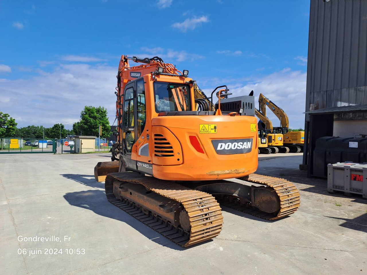 DOOSAN INFRACORE AMERICA CORP. DX140LCR - Crawler excavator: picture 4 DOOSAN INFRACORE AMERICA CORP. DX140LCR - Crawler excavator: picture 4