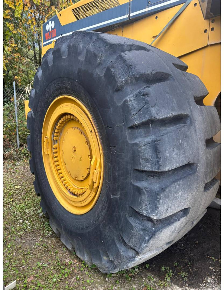 Wheel loader KOMATSU WA700: picture 11 Wheel loader KOMATSU WA700: picture 11