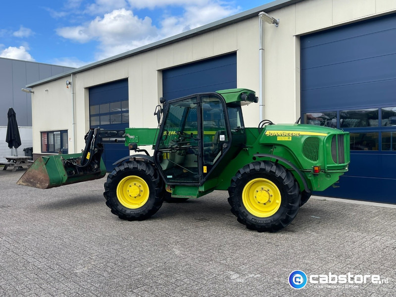 John Deere 3415 Verreiker met vorken en laadschop - Agricultural machinery: picture 2 John Deere 3415 Verreiker met vorken en laadschop - Agricultural machinery: picture 2