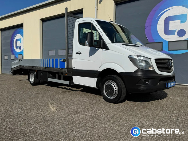 Mercedes-Benz Sprinter 516 CDI 2.2 163 Pk Euro 6 - Oprijwagen - Trekhaak - Year 2017 - Commercial truck: picture 1 Mercedes-Benz Sprinter 516 CDI 2.2 163 Pk Euro 6 - Oprijwagen - Trekhaak - Year 2017 - Commercial truck: picture 1