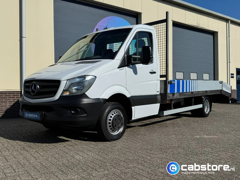 Mercedes-Benz Sprinter 516 CDI 2.2 163 Pk Euro 6 - Oprijwagen - Trekhaak - Year 2017 - Commercial truck: picture 2 Mercedes-Benz Sprinter 516 CDI 2.2 163 Pk Euro 6 - Oprijwagen - Trekhaak - Year 2017 - Commercial truck: picture 2