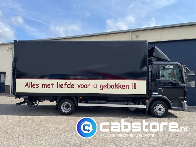 MAN TGL 8.180 4X2 BB Euro 5 - Handgeschakelde versnellingsbak - Laadklep - Bouwjaar 2010 - 3 zitplaatsen - Closed box van: picture 4 MAN TGL 8.180 4X2 BB Euro 5 - Handgeschakelde versnellingsbak - Laadklep - Bouwjaar 2010 - 3 zitplaatsen - Closed box van: picture 4