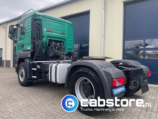 MAN TGS 18.460 4x4 tractor Euro 6 - Hydrodrive - Bouwjaar 05-2018 - Automaat - Hydrauliek unit kipper - Slaapcabine - Km 573.395 - Tractor truck: picture 3 MAN TGS 18.460 4x4 tractor Euro 6 - Hydrodrive - Bouwjaar 05-2018 - Automaat - Hydrauliek unit kipper - Slaapcabine - Km 573.395 - Tractor truck: picture 3