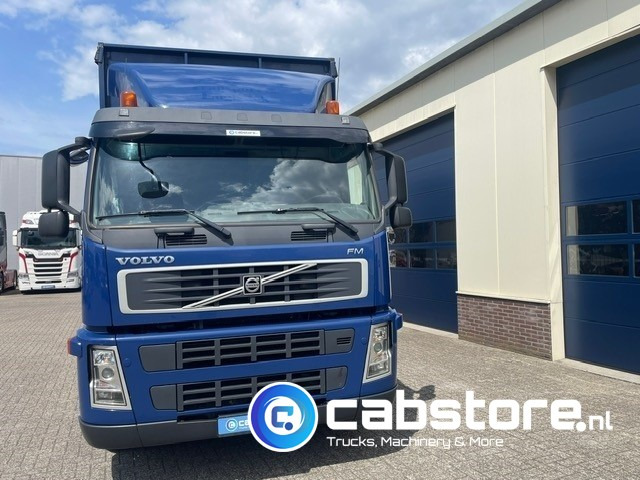 Closed box van Volvo FM9 4X2R FAL9.0 RAD-A4  Volvo FM300 4x2 Euro 5 bakwagen - Schuifzeilen - Laadklep 2000 kg - Bouwjaar 2008 - Kooi-Aap heftruck: picture 7