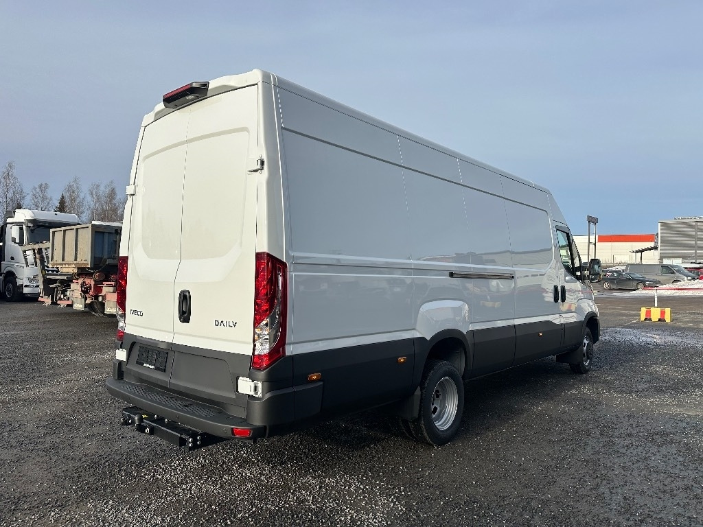 Iveco Daily 50C18 16m3 - Panel van: picture 4 Iveco Daily 50C18 16m3 - Panel van: picture 4