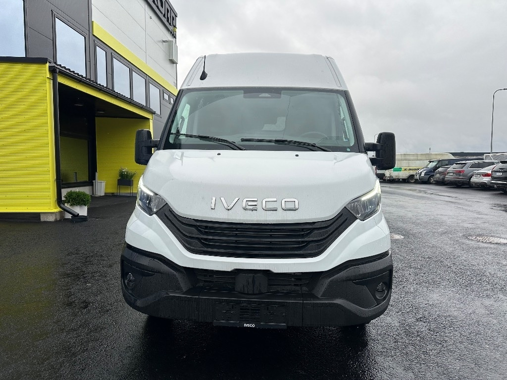 Iveco Daily 50C18A8 16m3  - Panel van: picture 2 Iveco Daily 50C18A8 16m3  - Panel van: picture 2