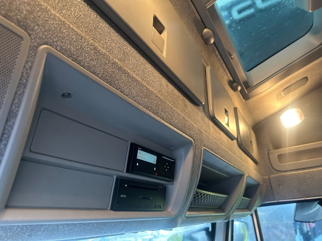 Logging truck Iveco Trakker AT410T500 10x4: picture 16 Logging truck Iveco Trakker AT410T500 10x4: picture 16