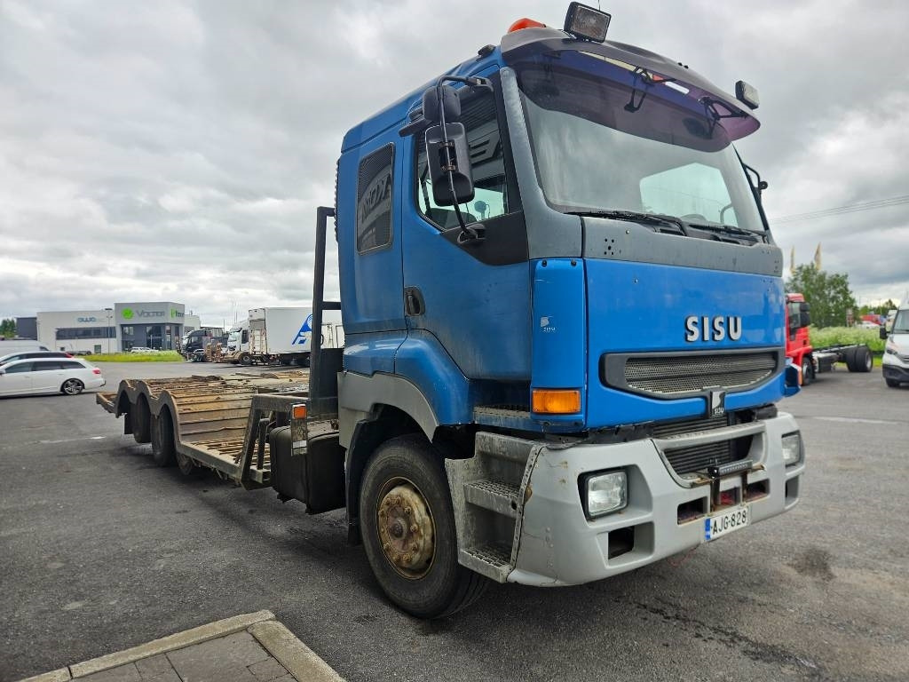 Sisu E12 8x2 - Logging truck: picture 2 Sisu E12 8x2 - Logging truck: picture 2