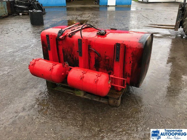 Scania brændstoftank 700L P/N: 1871192 / 1517309 - Fuel tank for Truck: picture 2 Scania brændstoftank 700L P/N: 1871192 / 1517309 - Fuel tank for Truck: picture 2
