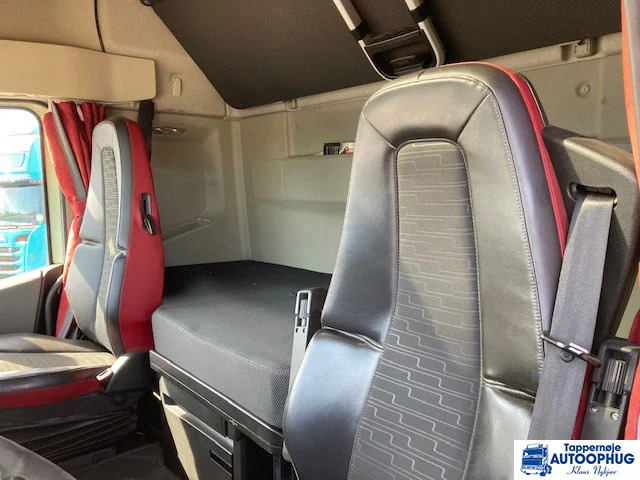 Cab chassis truck Volvo FH540 6X4: picture 7 Cab chassis truck Volvo FH540 6X4: picture 7