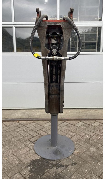 Rammer S23 - Hydraulic hammer for Construction machinery: picture 3 Rammer S23 - Hydraulic hammer for Construction machinery: picture 3