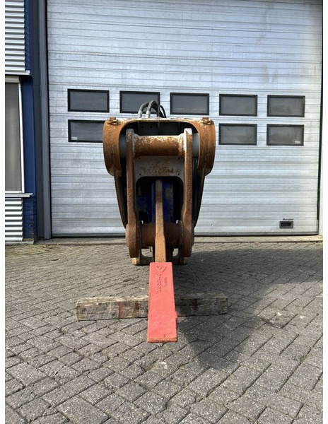 Xcentric XR30 - Ripper for Construction machinery: picture 4 Xcentric XR30 - Ripper for Construction machinery: picture 4
