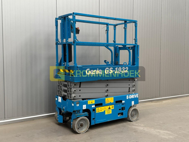 Genie GS 1932 E-drive - Scissor lift: picture 2 Genie GS 1932 E-drive - Scissor lift: picture 2