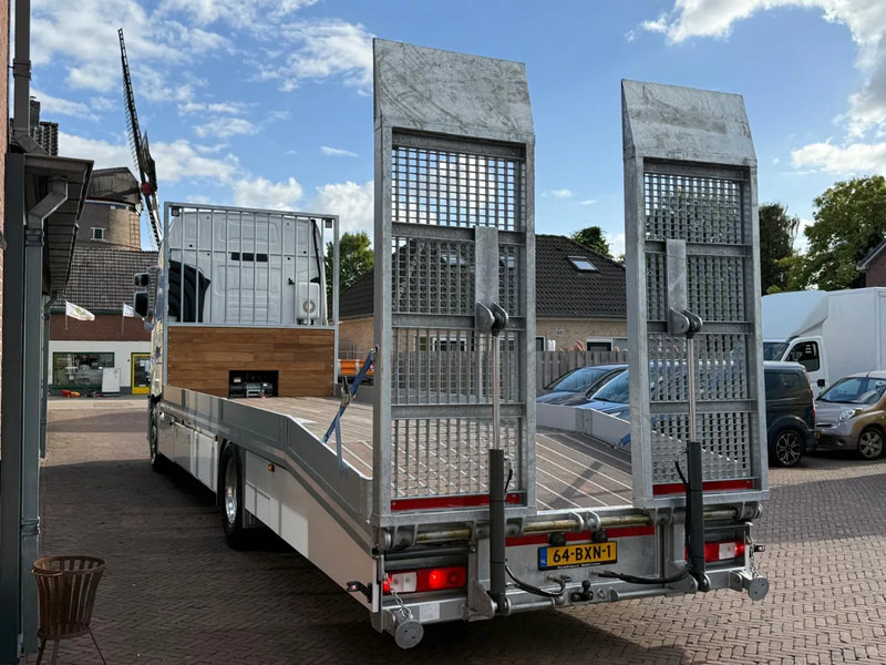 Renault T530 HIGH SHOWTRUCK Unused MULTI Transporter Full Option! - Autotransporter truck: picture 5 Renault T530 HIGH SHOWTRUCK Unused MULTI Transporter Full Option! - Autotransporter truck: picture 5