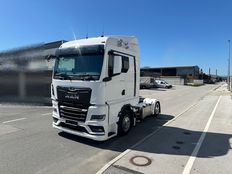 MAN TGX 18.520 LLS-U - Tractor truck: picture 2 MAN TGX 18.520 LLS-U - Tractor truck: picture 2
