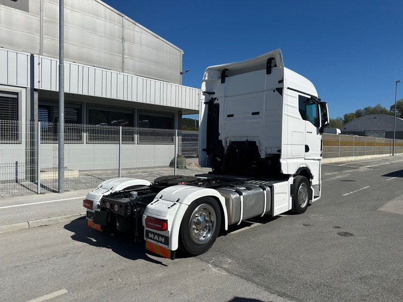 MAN TGX 18.520 LLS-U - Tractor truck: picture 4 MAN TGX 18.520 LLS-U - Tractor truck: picture 4