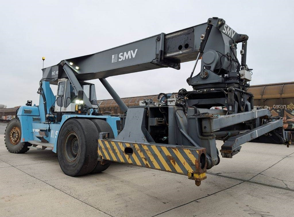 SMV SC4527CA5 - Reach stacker: picture 3 SMV SC4527CA5 - Reach stacker: picture 3