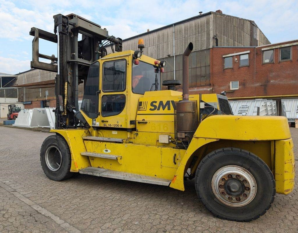 SMV SL16-1200 - Diesel forklift: picture 3 SMV SL16-1200 - Diesel forklift: picture 3