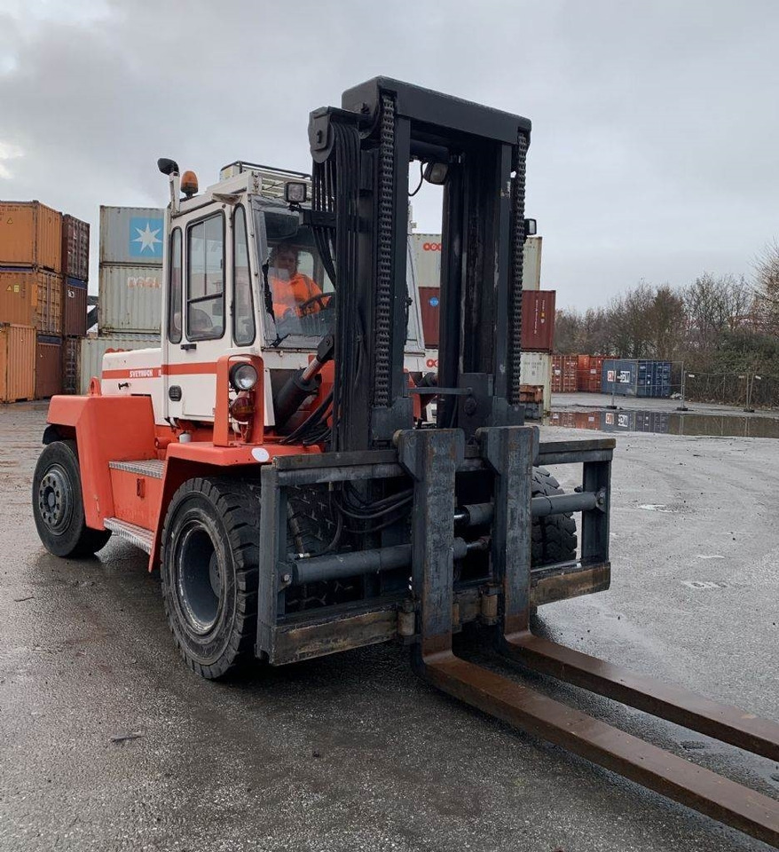 Svetruck 13,6-120-32 - Diesel forklift: picture 1 Svetruck 13,6-120-32 - Diesel forklift: picture 1