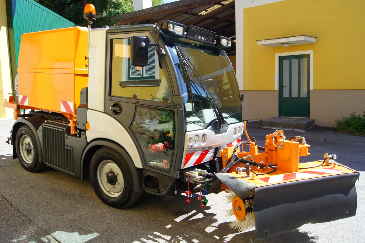 MULTICAR TREMO X56 Carrier CS/4x4/Euro 5/Besen/Wasserfass - Tipper van: picture 5 MULTICAR TREMO X56 Carrier CS/4x4/Euro 5/Besen/Wasserfass - Tipper van: picture 5