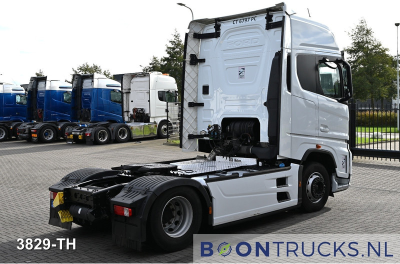 Ford F-MAX 500 4x2 | EURO6 * 2x FUEL TANK * ACC * 2x AVAILABLE - Tractor truck: picture 5 Ford F-MAX 500 4x2 | EURO6 * 2x FUEL TANK * ACC * 2x AVAILABLE - Tractor truck: picture 5