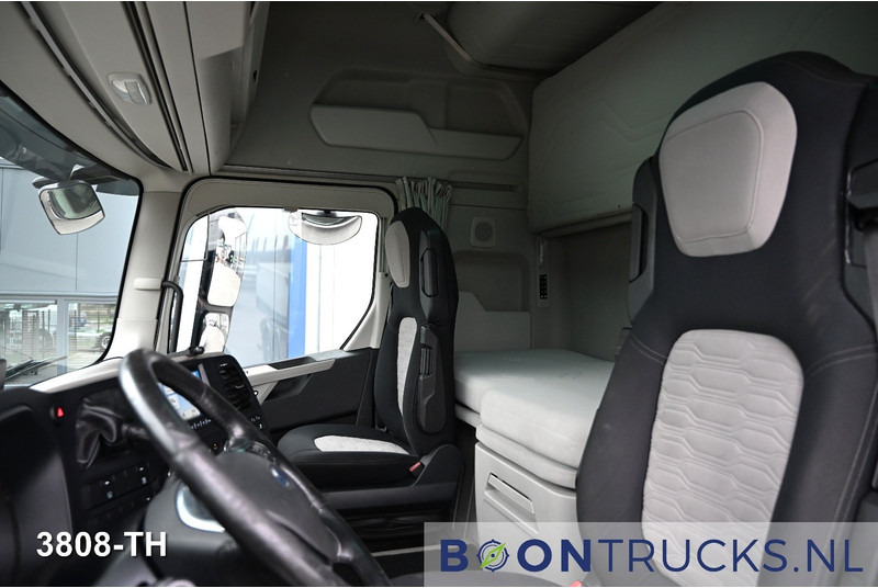 Ford F-MAX 500 4x2 | EURO6 * 2x FUEL TANK * ACC * 2x AVAILABLE - Tractor truck: picture 2 Ford F-MAX 500 4x2 | EURO6 * 2x FUEL TANK * ACC * 2x AVAILABLE - Tractor truck: picture 2