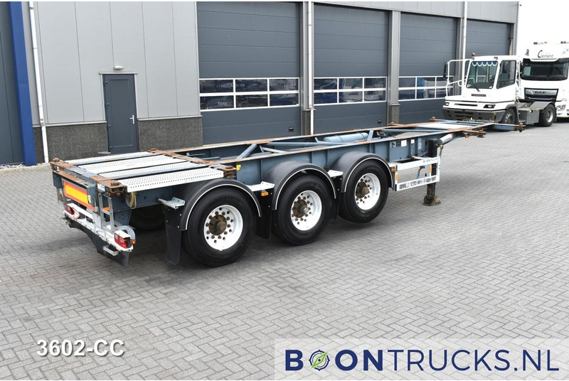 Container transporter/ Swap body semi-trailer Van Hool 3B0071 STACK PRICE € 11500 | 20-30ft * ADR: FL, AT, OX * 3840 KG * LIFT AXLE: picture 7 Container transporter/ Swap body semi-trailer Van Hool 3B0071 STACK PRICE € 11500 | 20-30ft * ADR: FL, AT, OX * 3840 KG * LIFT AXLE: picture 7