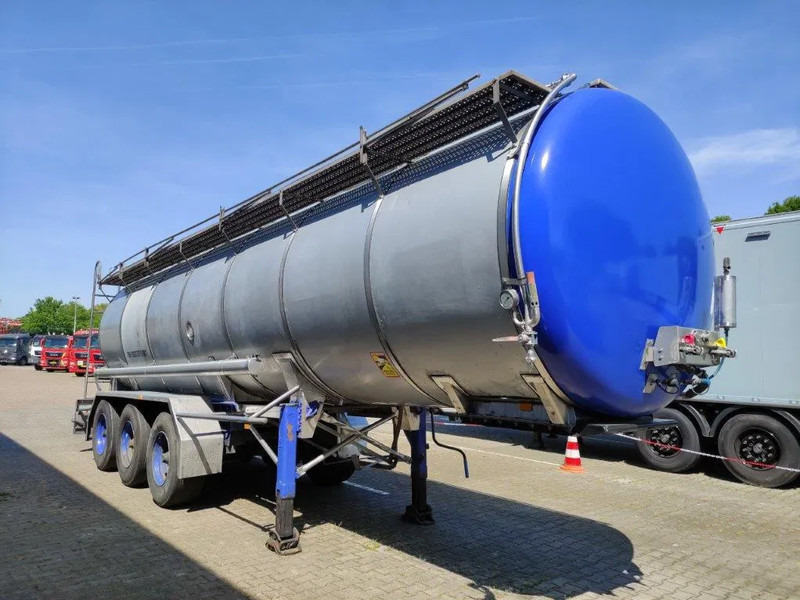 Burg 26165 liter Tankoplegger 1 kamer MET RVS Pomp - Tanker semi-trailer: picture 4 Burg 26165 liter Tankoplegger 1 kamer MET RVS Pomp - Tanker semi-trailer: picture 4