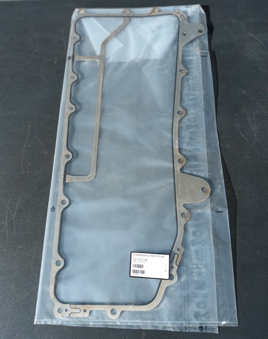 VOLVO GASKET 21302234 - Engine gasket for Truck: picture 1 VOLVO GASKET 21302234 - Engine gasket for Truck: picture 1