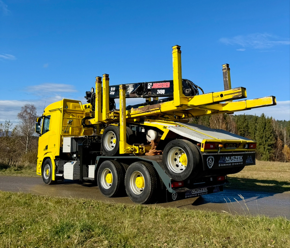 SCANIA R650 - Logging truck, Crane truck: picture 4 SCANIA R650 - Logging truck, Crane truck: picture 4