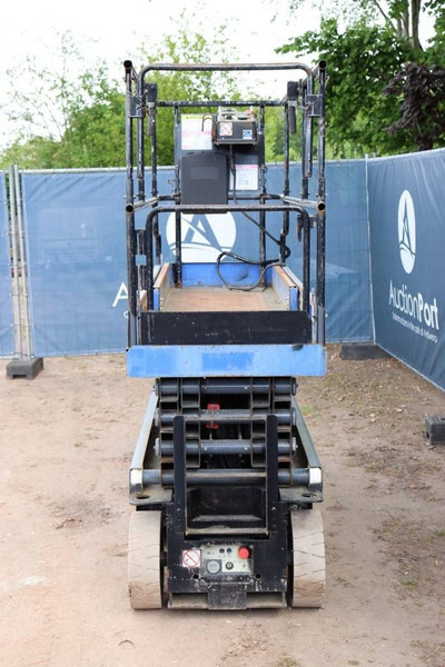 Aichi SV08CNL - Scissor lift: picture 5 Aichi SV08CNL - Scissor lift: picture 5