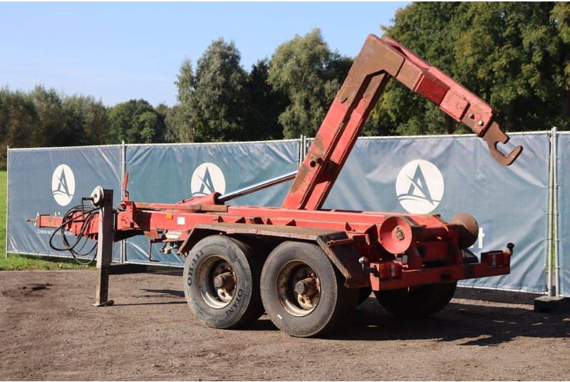 Bigab HTA8 1080 - Container transporter/ Swap body semi-trailer: picture 4 Bigab HTA8 1080 - Container transporter/ Swap body semi-trailer: picture 4