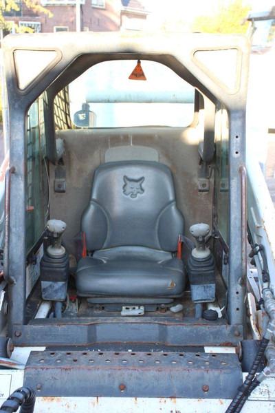 Crawler loader Bobcat T190: picture 18 Crawler loader Bobcat T190: picture 18