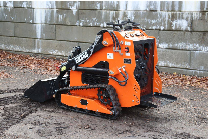 Captok 36C - Crawler loader: picture 3 Captok 36C - Crawler loader: picture 3