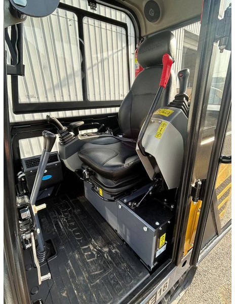 Eurotrac HE18 C - Crawler excavator: picture 5 Eurotrac HE18 C - Crawler excavator: picture 5