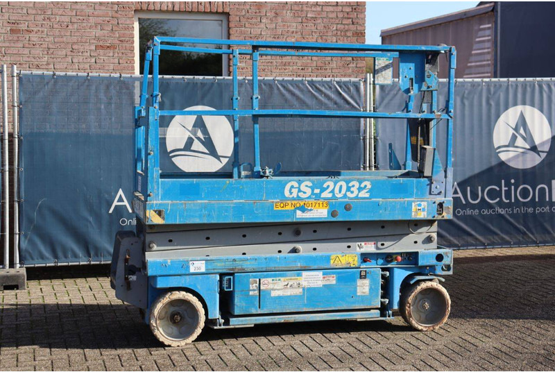 Genie GS-2032 - Scissor lift: picture 1 Genie GS-2032 - Scissor lift: picture 1